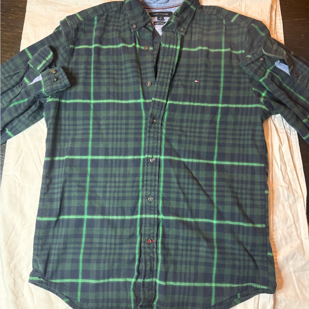 Tommy Hilfiger Men's Navy and Green Check Shirt size M classic casual stylish - Picture 8 of 11